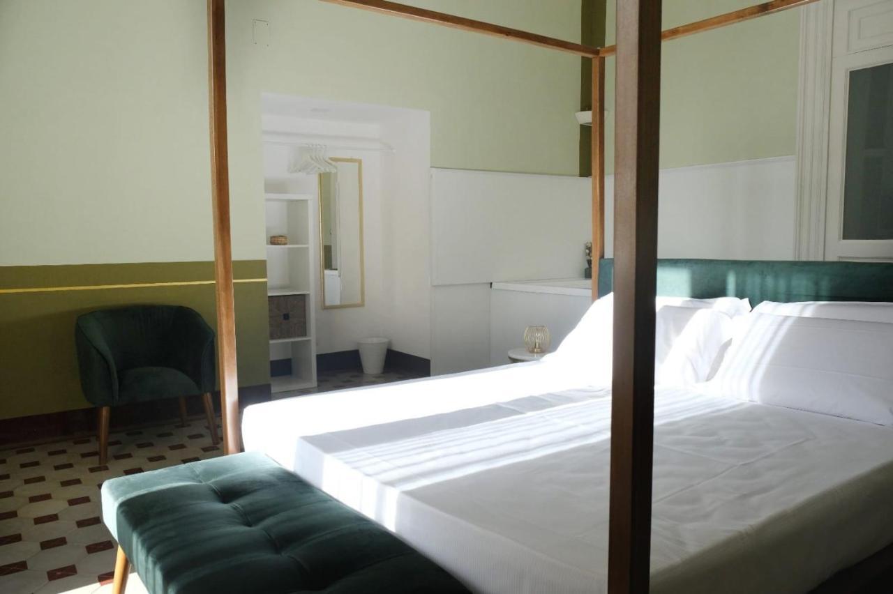 Toscano Palace Luxury Rooms Catania Esterno foto