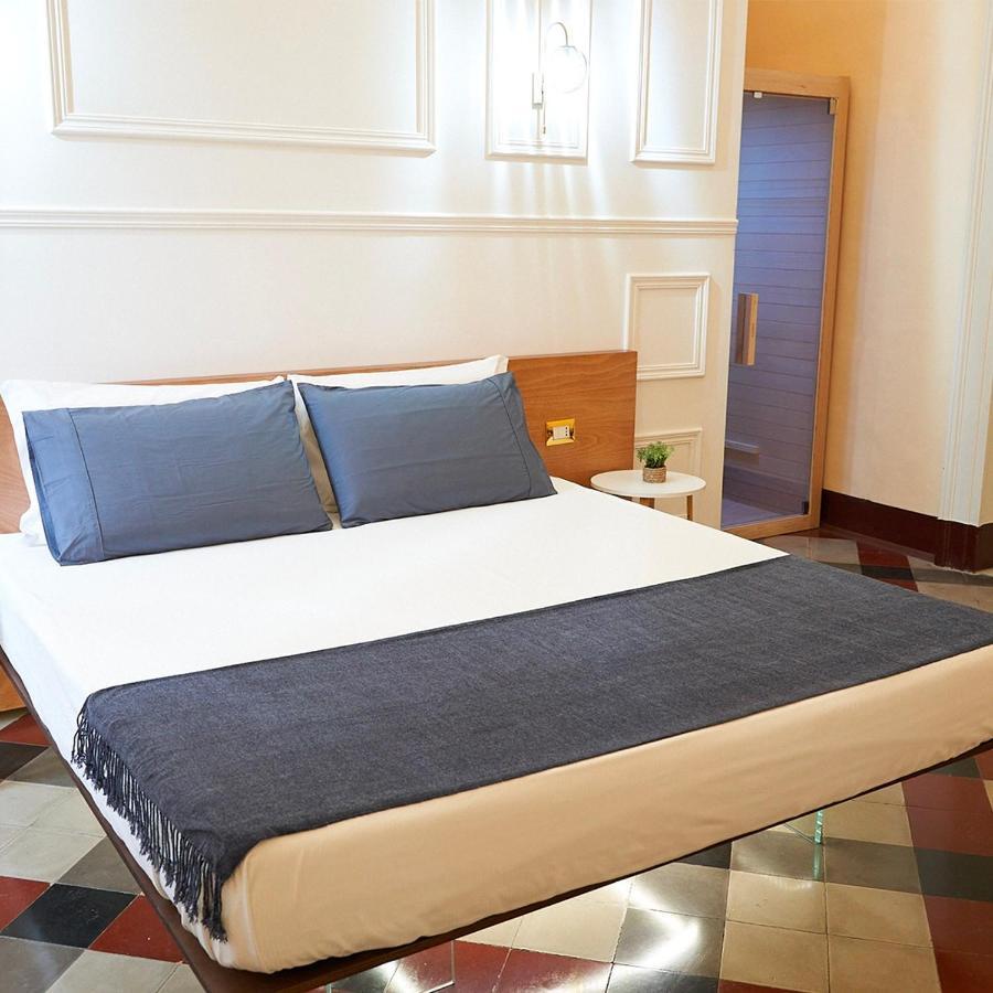 Toscano Palace Luxury Rooms Catania Esterno foto