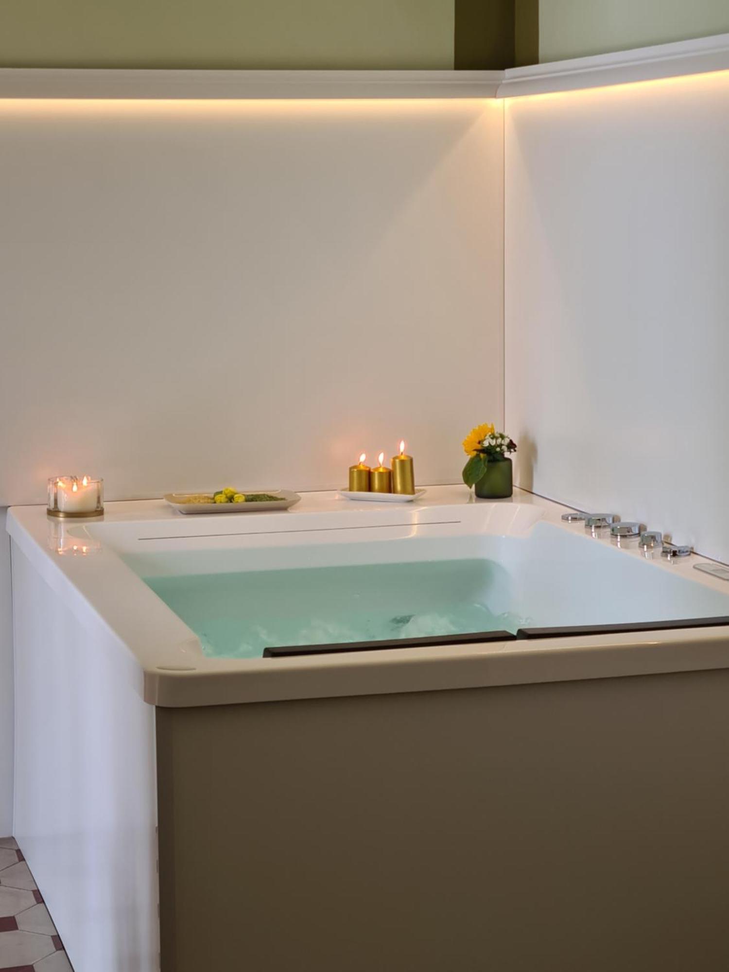 Toscano Palace Luxury Rooms Catania Esterno foto