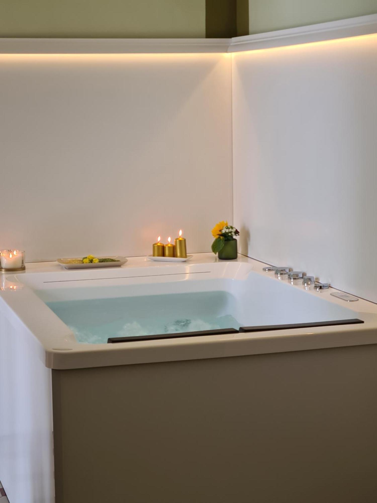 Toscano Palace Luxury Rooms Catania Esterno foto