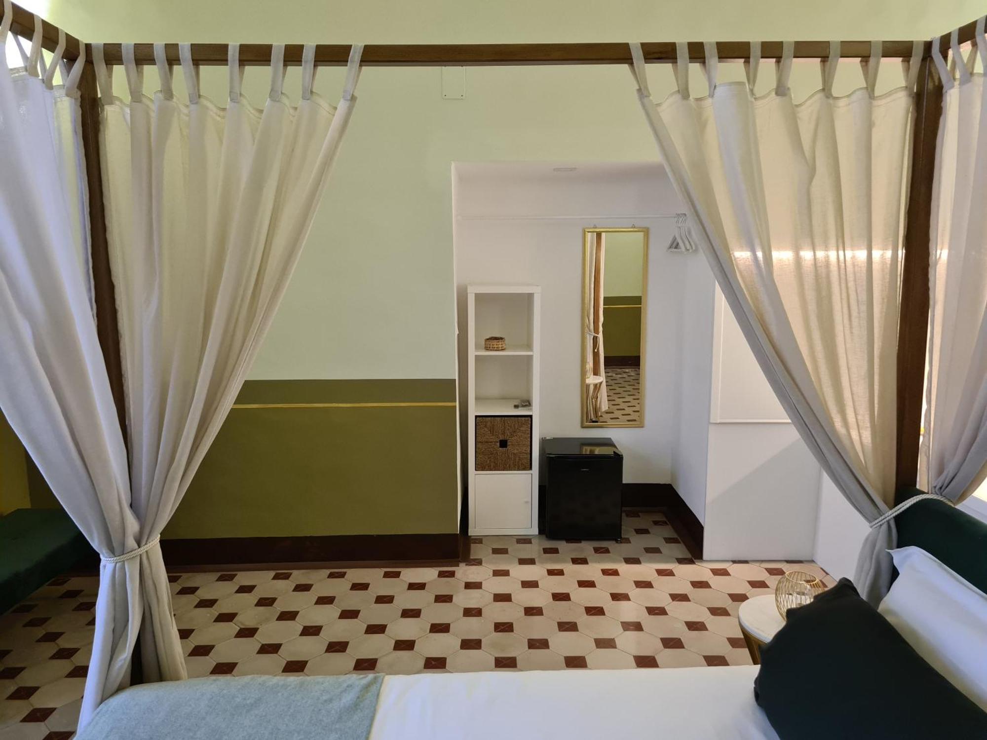 Toscano Palace Luxury Rooms Catania Esterno foto