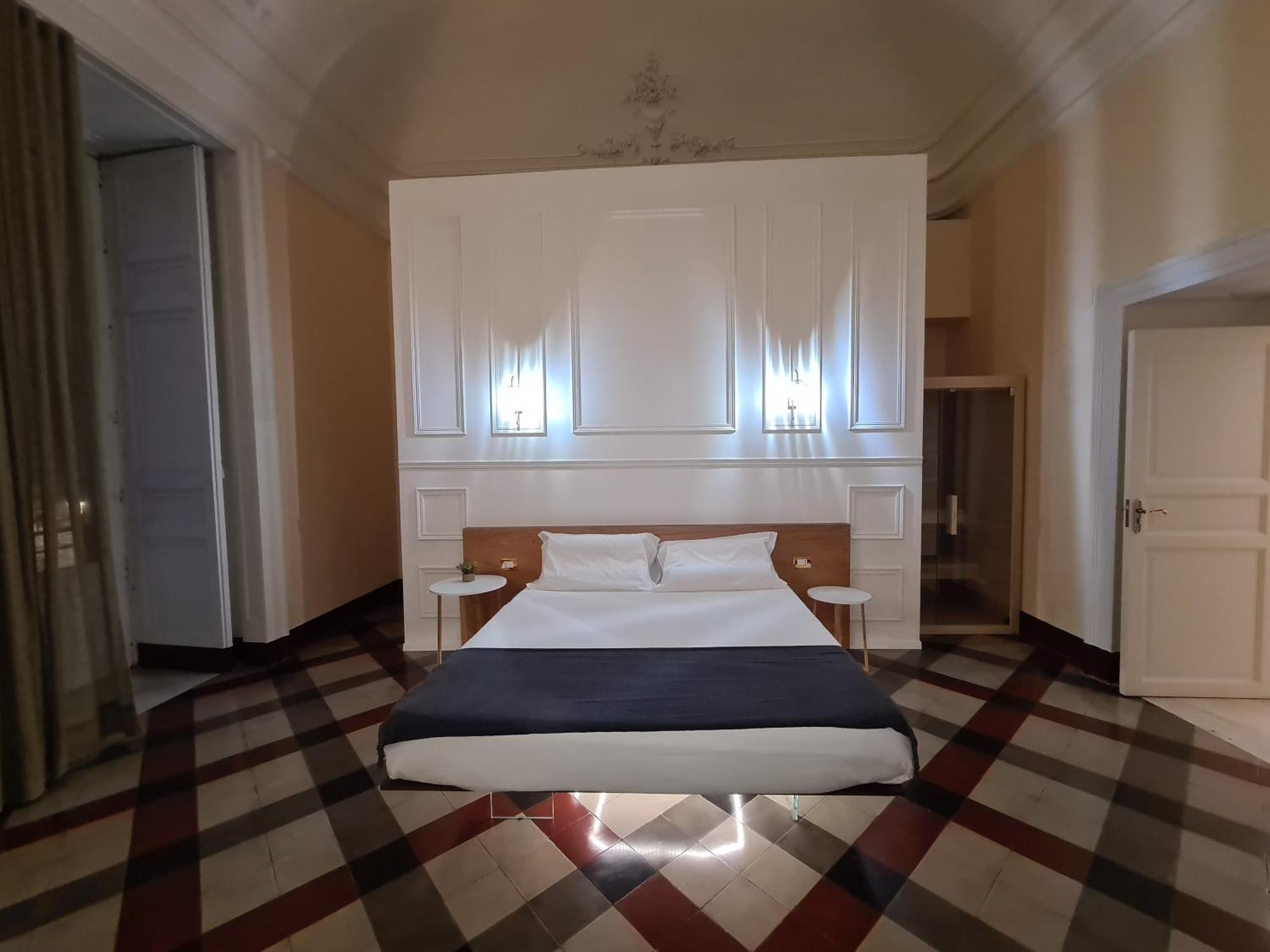 Toscano Palace Luxury Rooms Catania Esterno foto