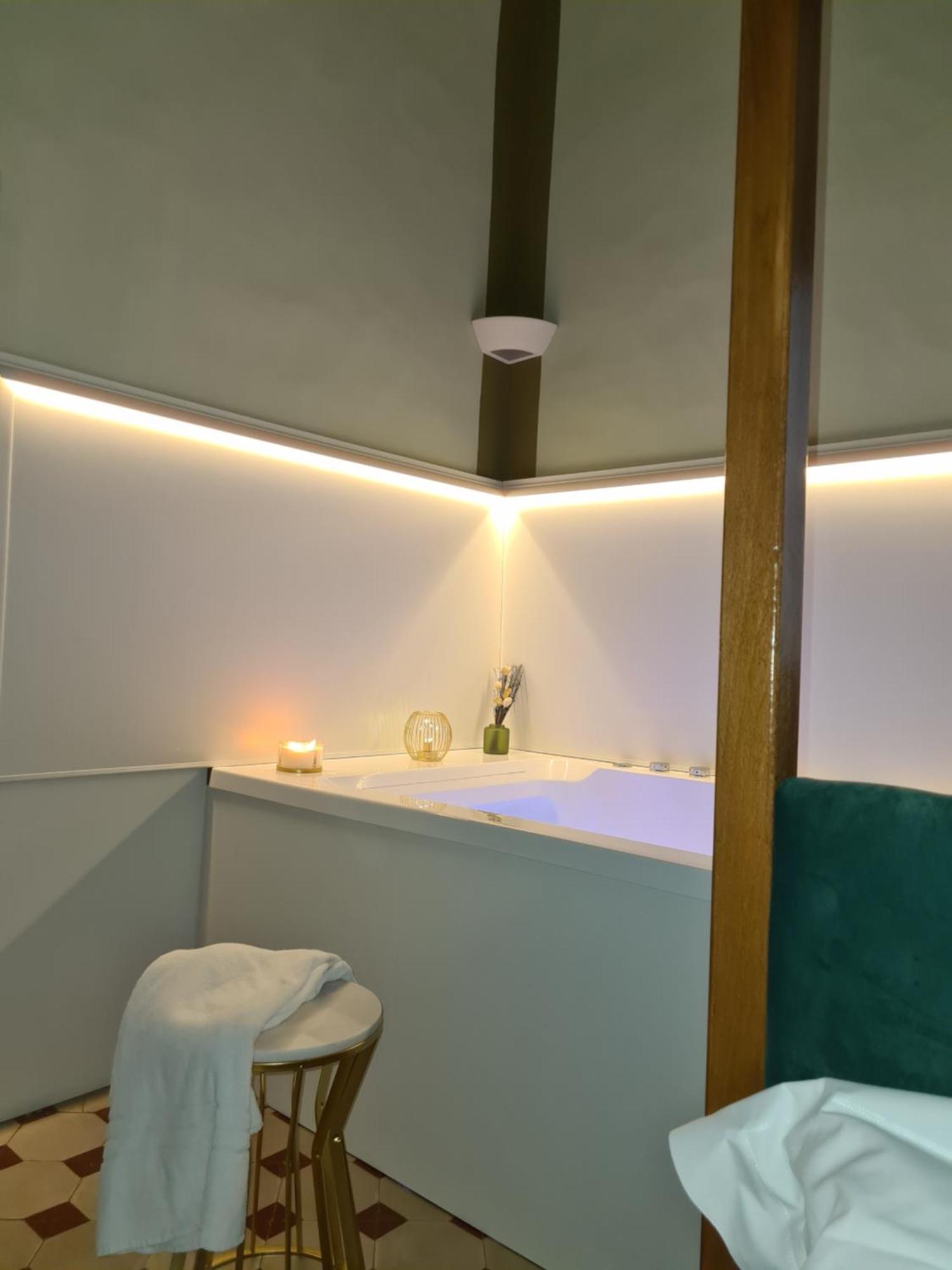 Toscano Palace Luxury Rooms Catania Esterno foto